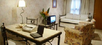Reina Victoria Suites & Towers