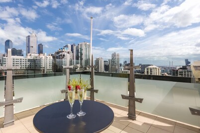 Flagstaff Gardens Hotel Melbourne