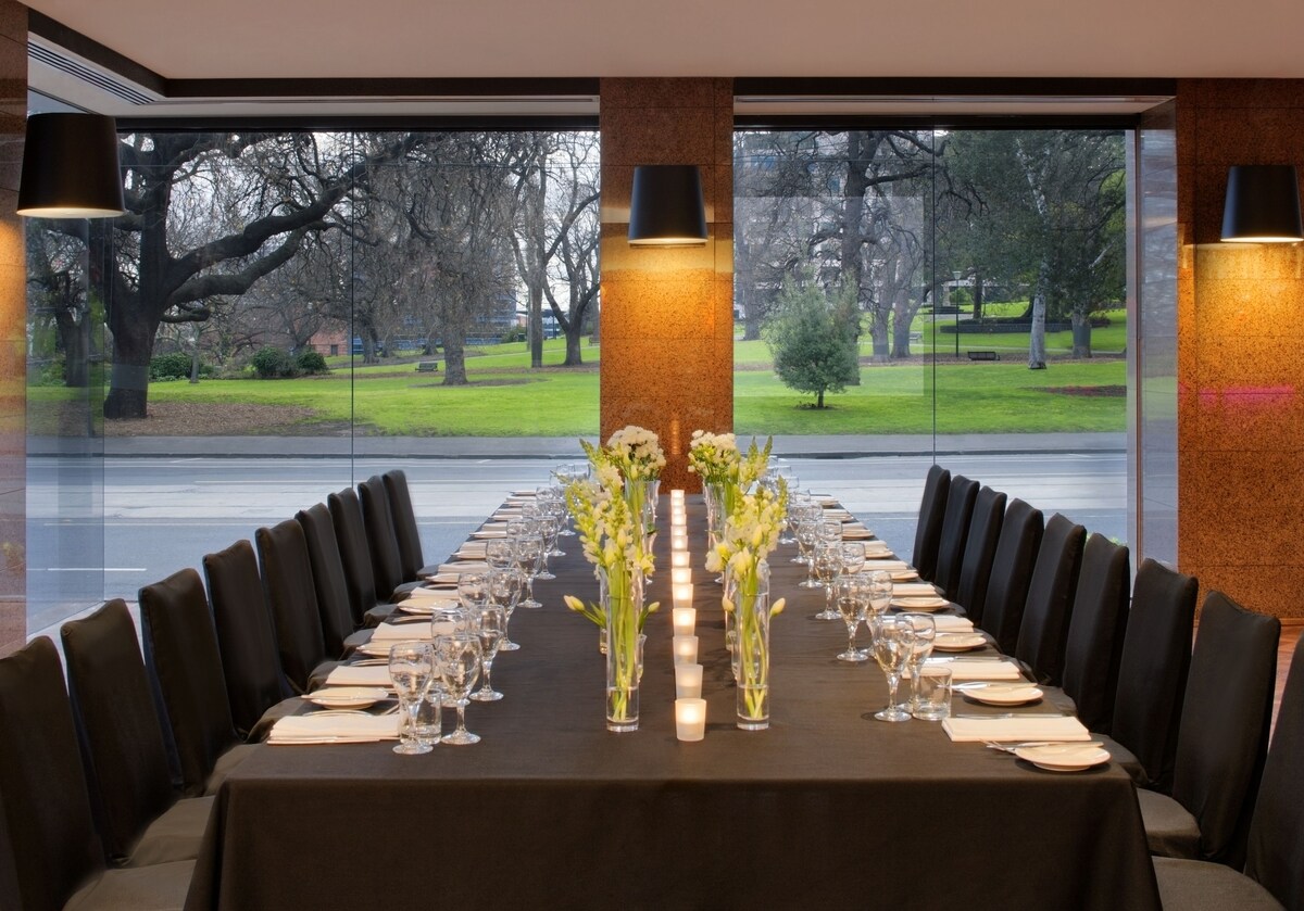 Flagstaff Gardens Hotel Melbourne