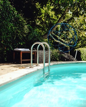 Outdoor pool, sun loungers