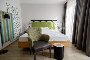 Single Room | Premium bedding, in-room safe, desk, soundproofing