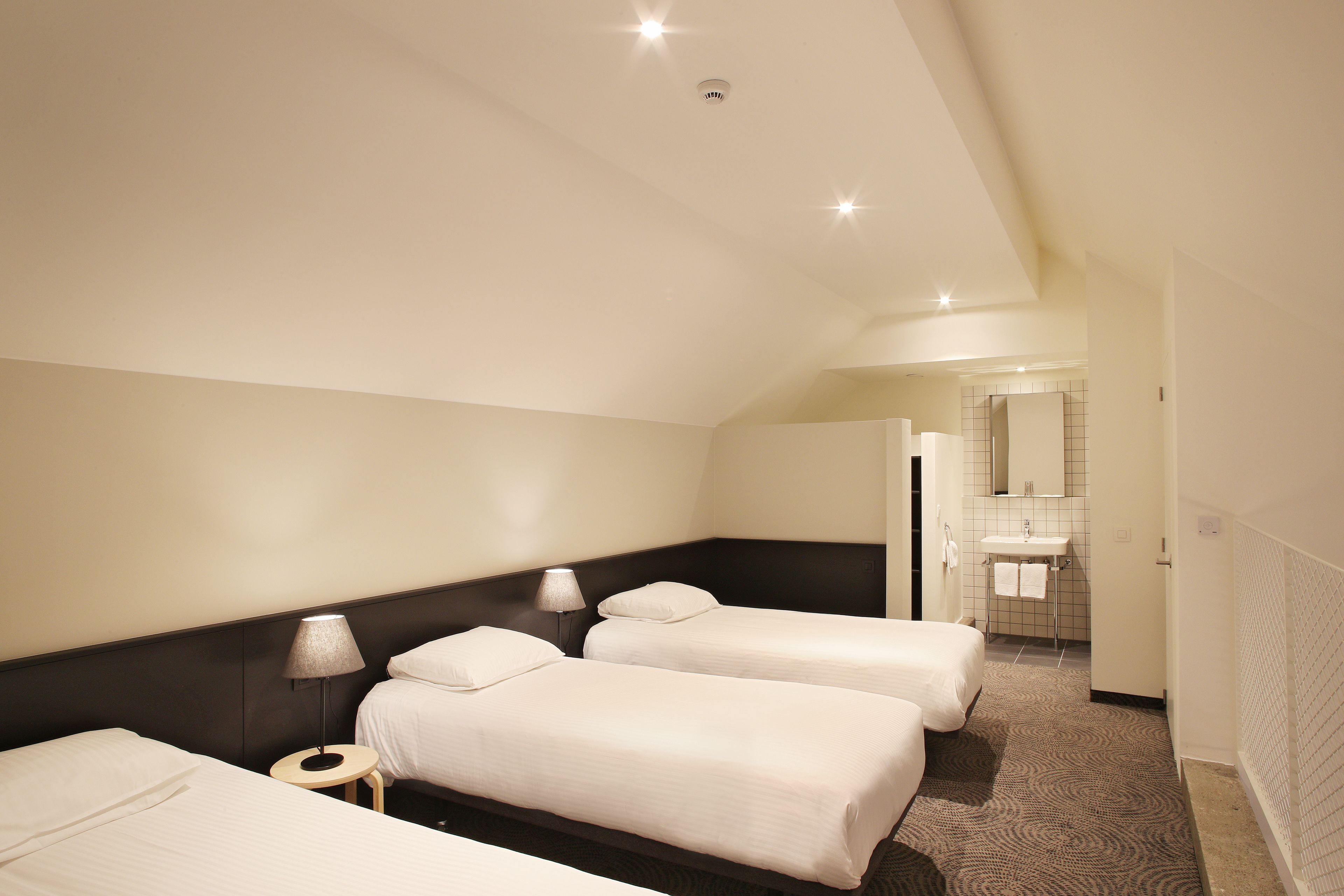 family room | 1 bedroom, in-room safe, desk, cots/infant beds