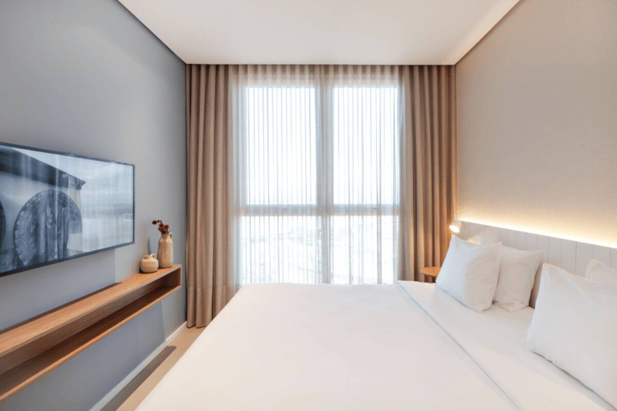 Premium Casal - 1 Cama Queen | 迷你吧、客房内保险箱、办公桌、遮光窗帘