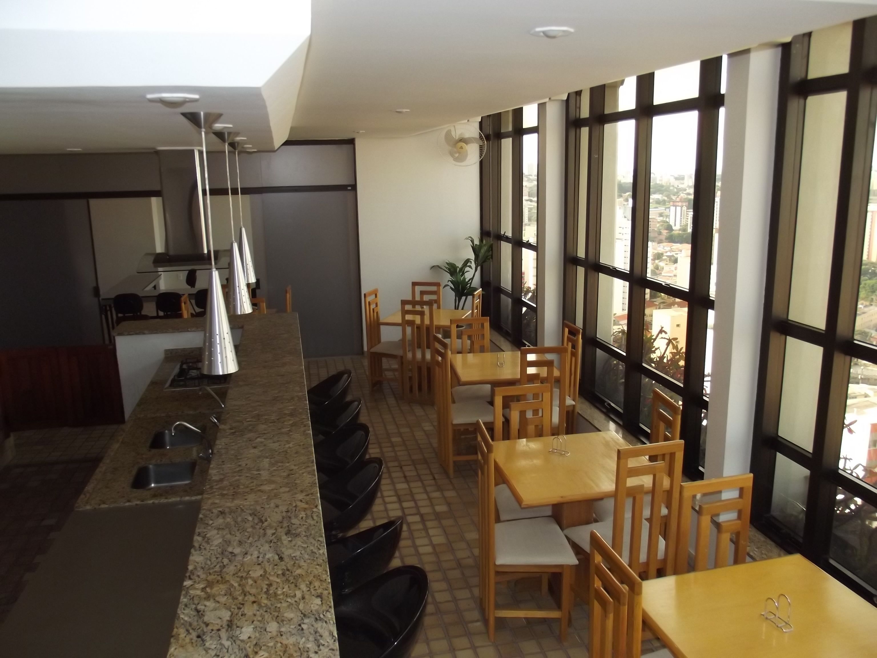 Photo - L'Hirondelle Flat Service