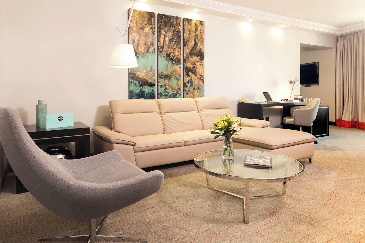 Ropa de cama hipoalergénica y minibar