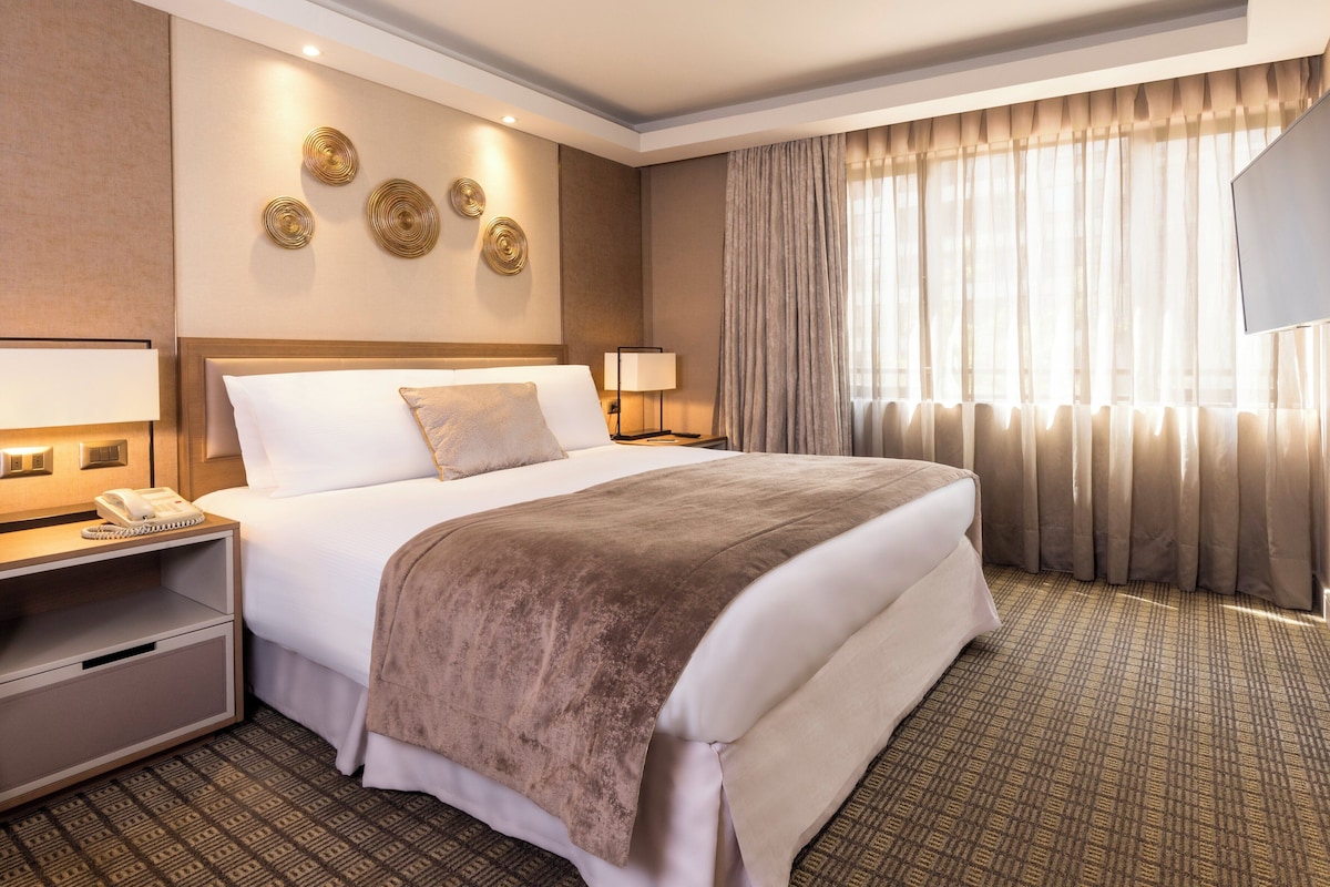 Ropa de cama hipoalergénica y minibar