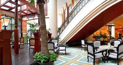 Shanghai Hotel