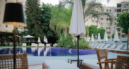 Kapetanios Odysseia Hotel
