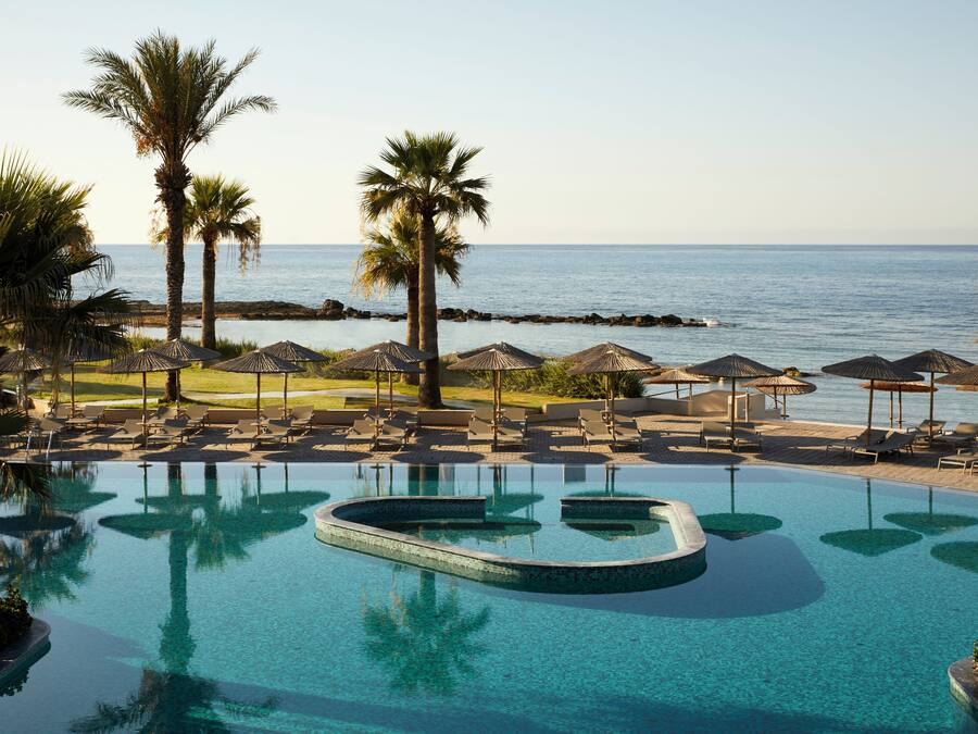 Indoor pool, 2 outdoor pools, pool umbrellas, sun loungers