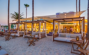 Beach bar