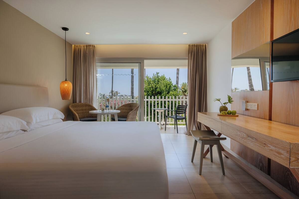 Standard Room, Garden View