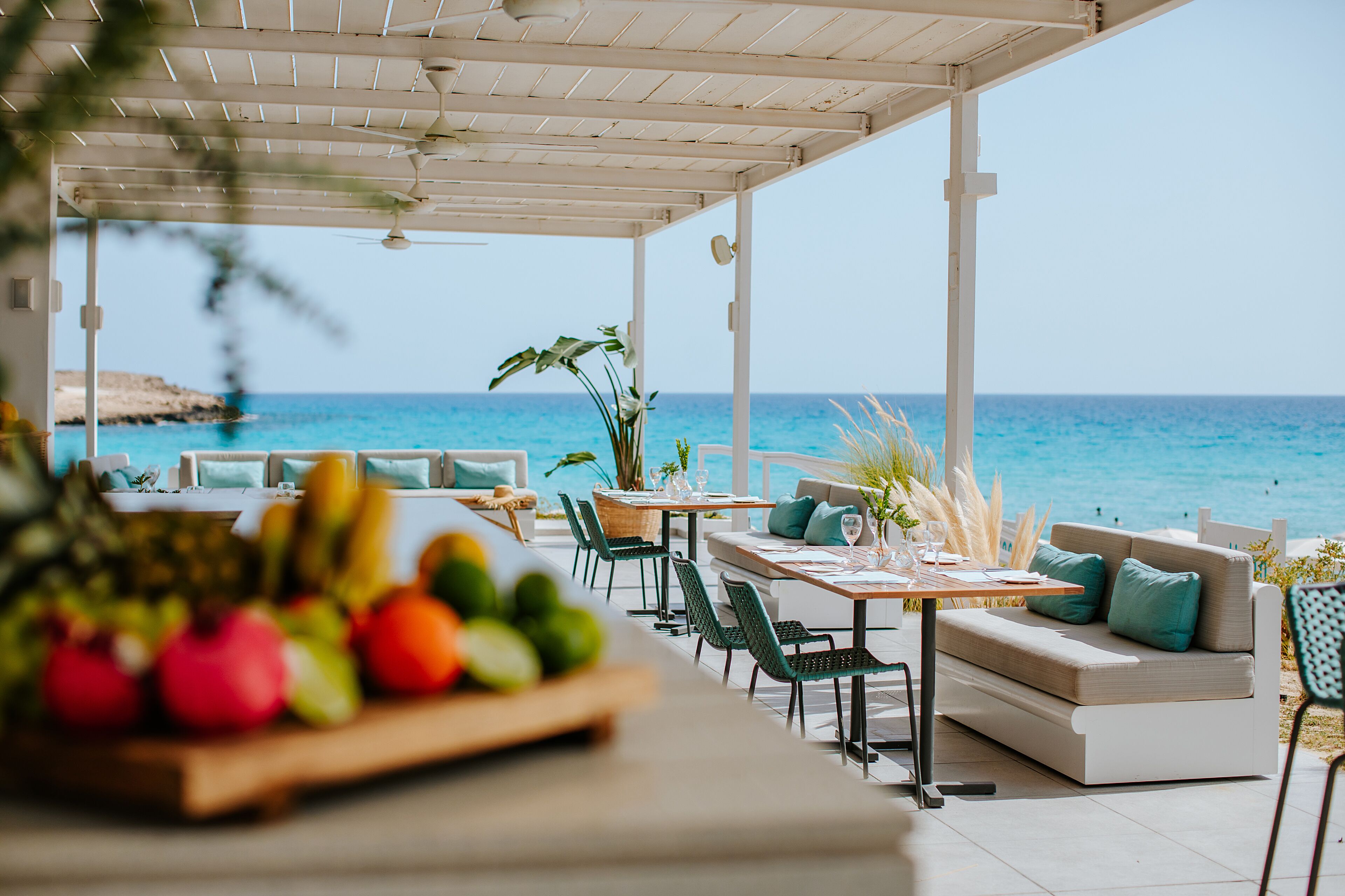 2 restaurants; ze serveren er ontbijt, lunch en diner 