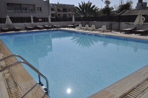 Outdoor pool, pool umbrellas