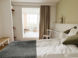 strandværelse med havudsigt | Hypo-allergenic bedding, desk, iron/ironing board, free WiFi - Hjerting Badehotel - Esbjerg (Esbjerg)