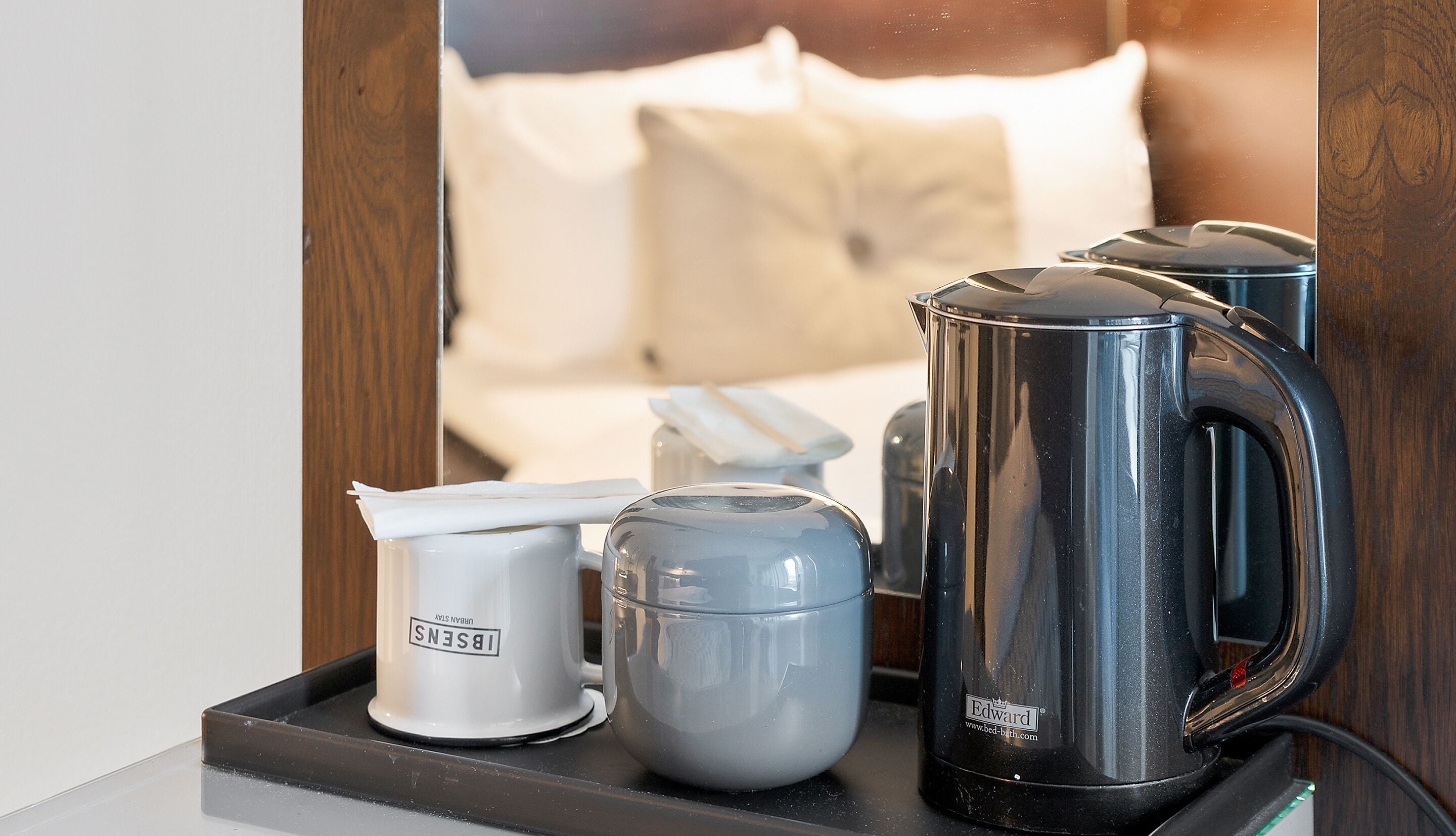 small (1 semidouble bed 140x200cm) | room amenity