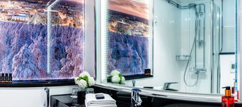 Arctic City Hotel