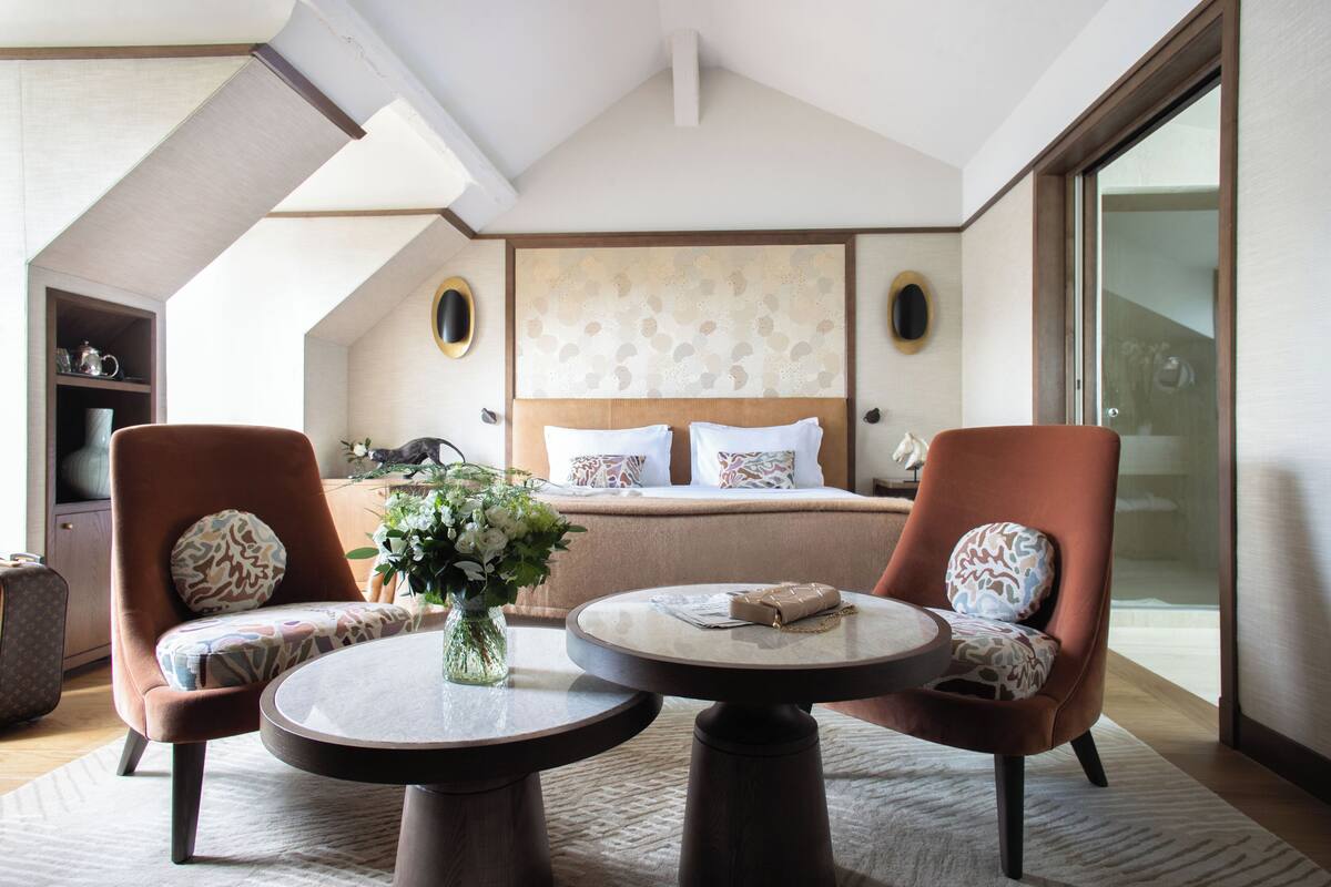 Junior Suite Club - 6th floor accessible by staircase only from 5th floor | Premium bedding, free minibar, in-room safe, desk