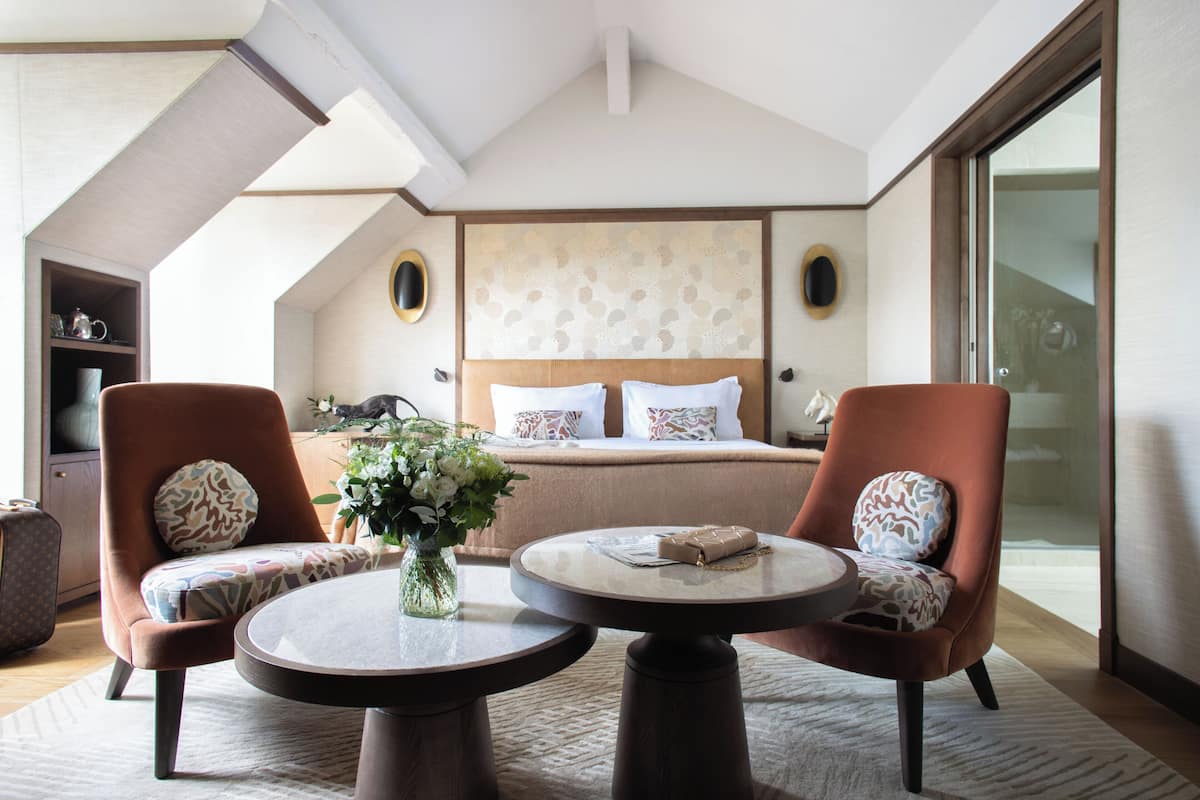 Junior Suite Club - 6th floor accessible by staircase only from 5th floor | Premium bedding, free minibar, in-room safe, individually decorated