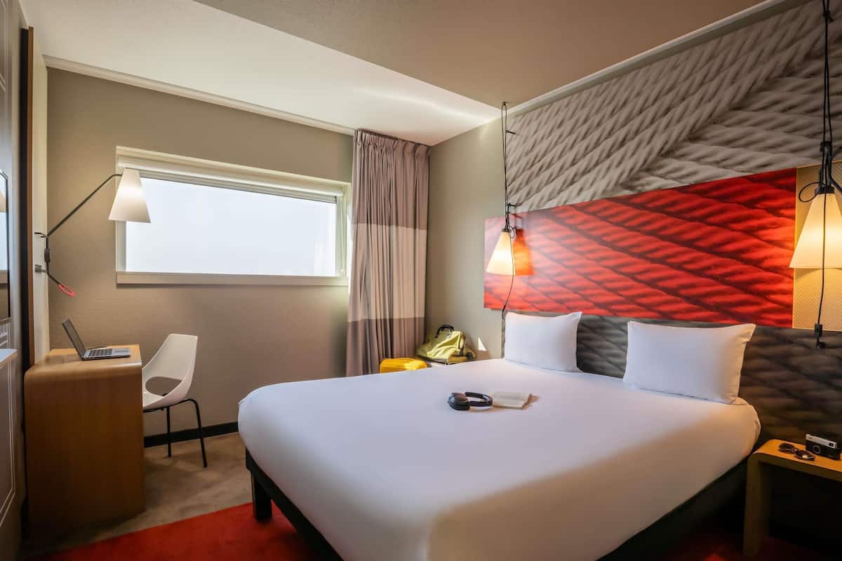 標準雙人房, 1 張標準雙人床 | 書桌、隔音、熨斗/熨衫板、免費嬰兒床