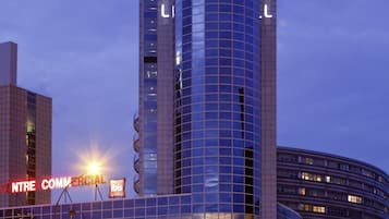 Façade de lâhĂ©bergement - soirĂ©e/nuit