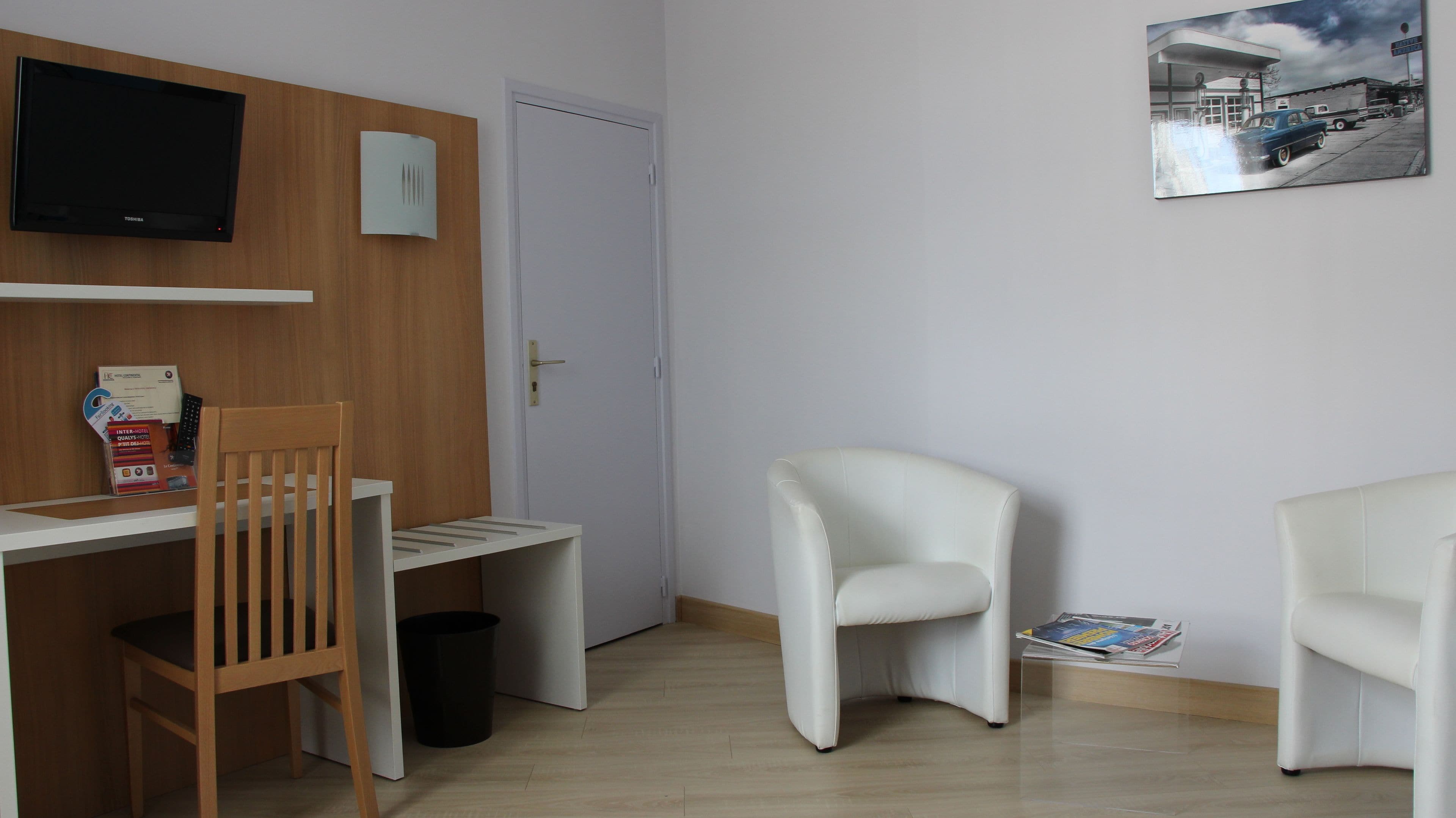 1 bedroom, desk, soundproofing, iron/ironing board