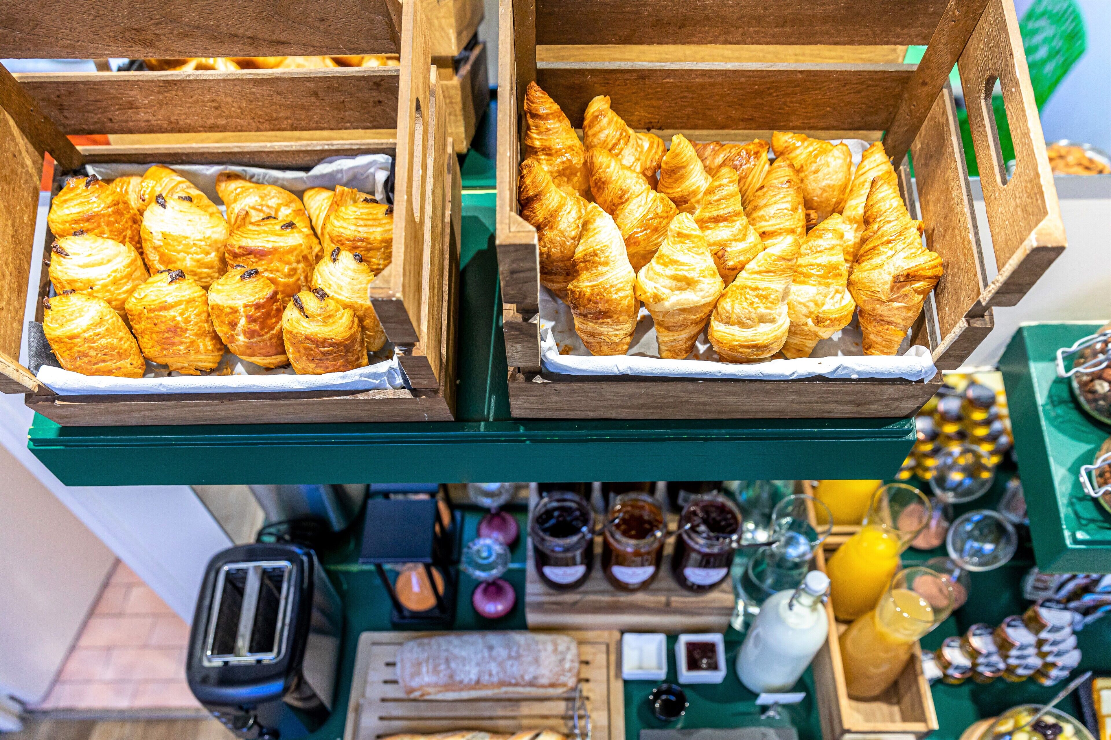 Photo - Hotel Ariane Montparnasse by Patrick Hayat