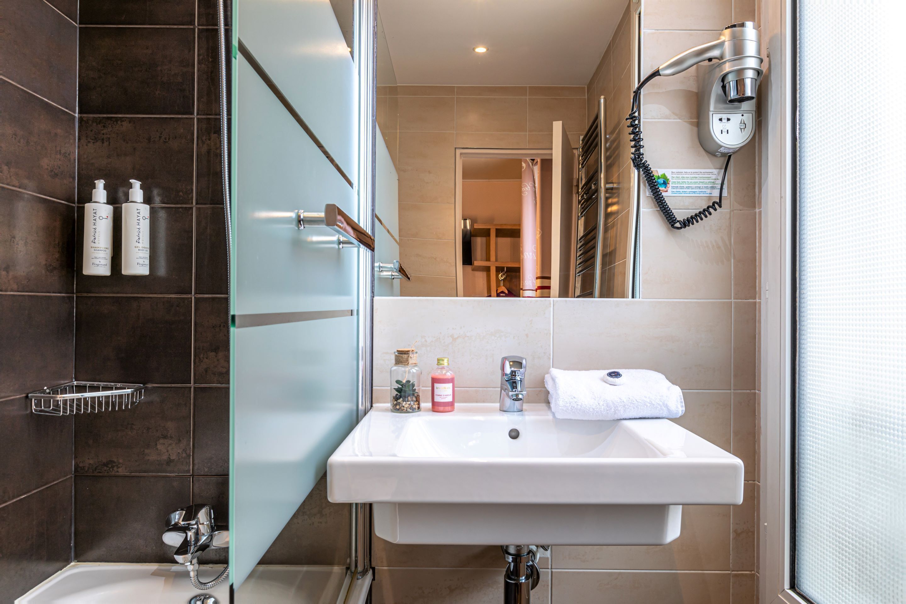 Foto - Hotel Ariane Montparnasse by Patrick Hayat