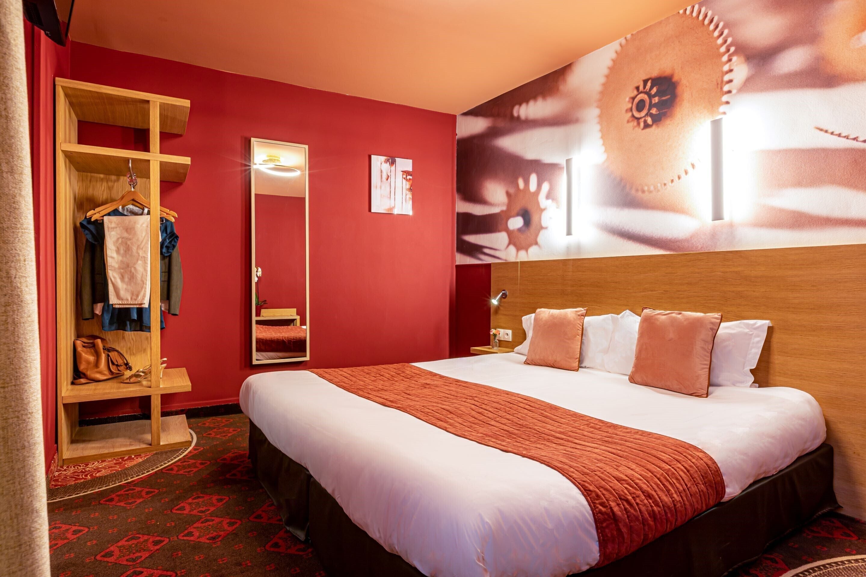 Photo - Hotel Ariane Montparnasse by Patrick Hayat