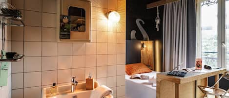 Desk, soundproofing, iron/ironing board, free WiFi