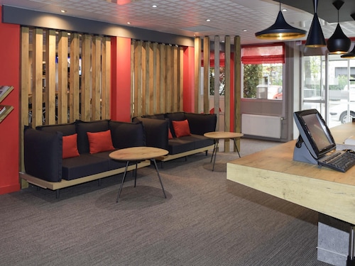 イビス リヨン ジェルラン リュー メリェックス