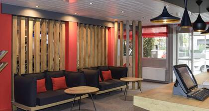 ibis Lyon Gerland Rue Merieux