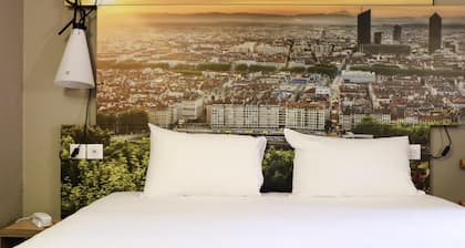 ibis Lyon Gerland Rue Merieux
