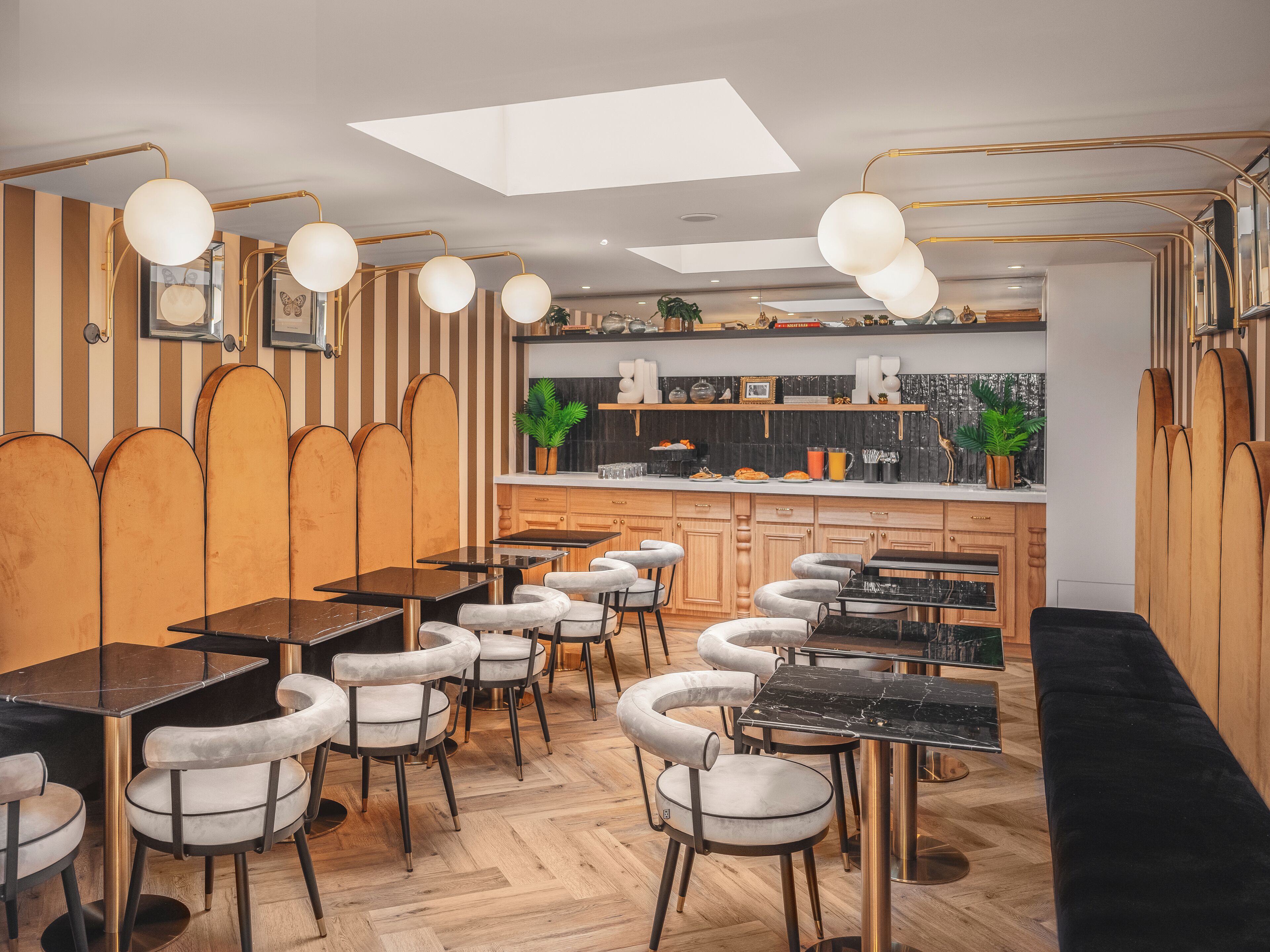 daily buffet breakfast (eur 15 per person)