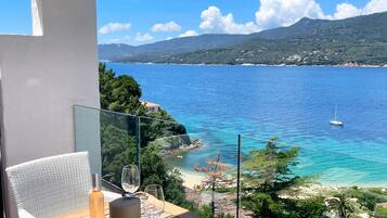 Junior-Suite, Meerblick | Terrasse/Patio