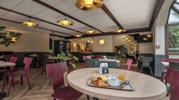 Dagelijks ontbijtbuffet (toeslag)