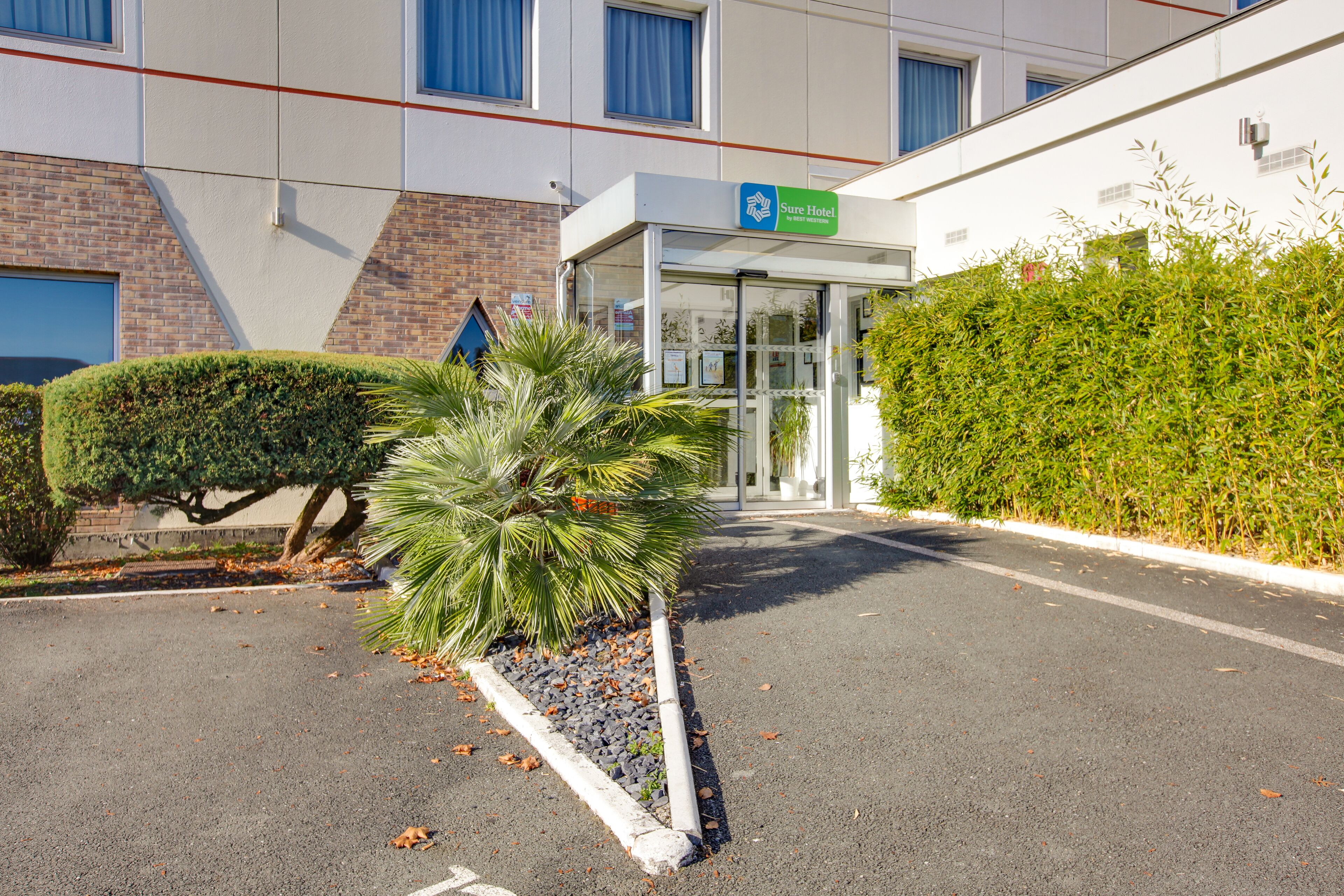 واجهة المنشأة