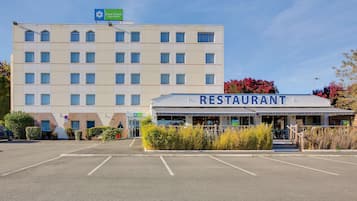 Dagelijks ontbijtbuffet (EUR 14 per persoon)