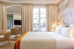 Deluxe Room Panoramic | 1 bedroom, premium bedding, Select Comfort beds, minibar