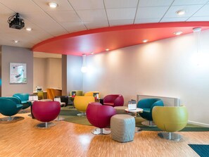 Bar (in der Unterkunft)