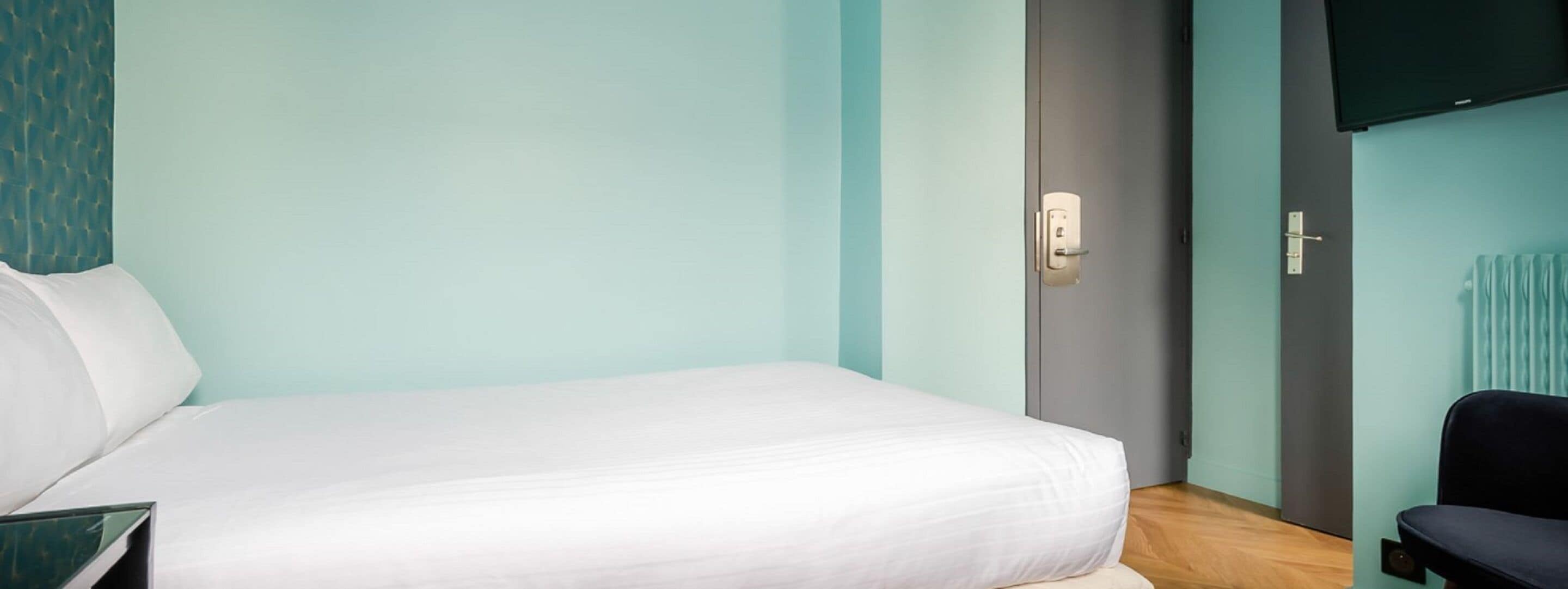 basic single room, 1 single bed | select comfort beds, in-room safe, desk, iron/ironing board