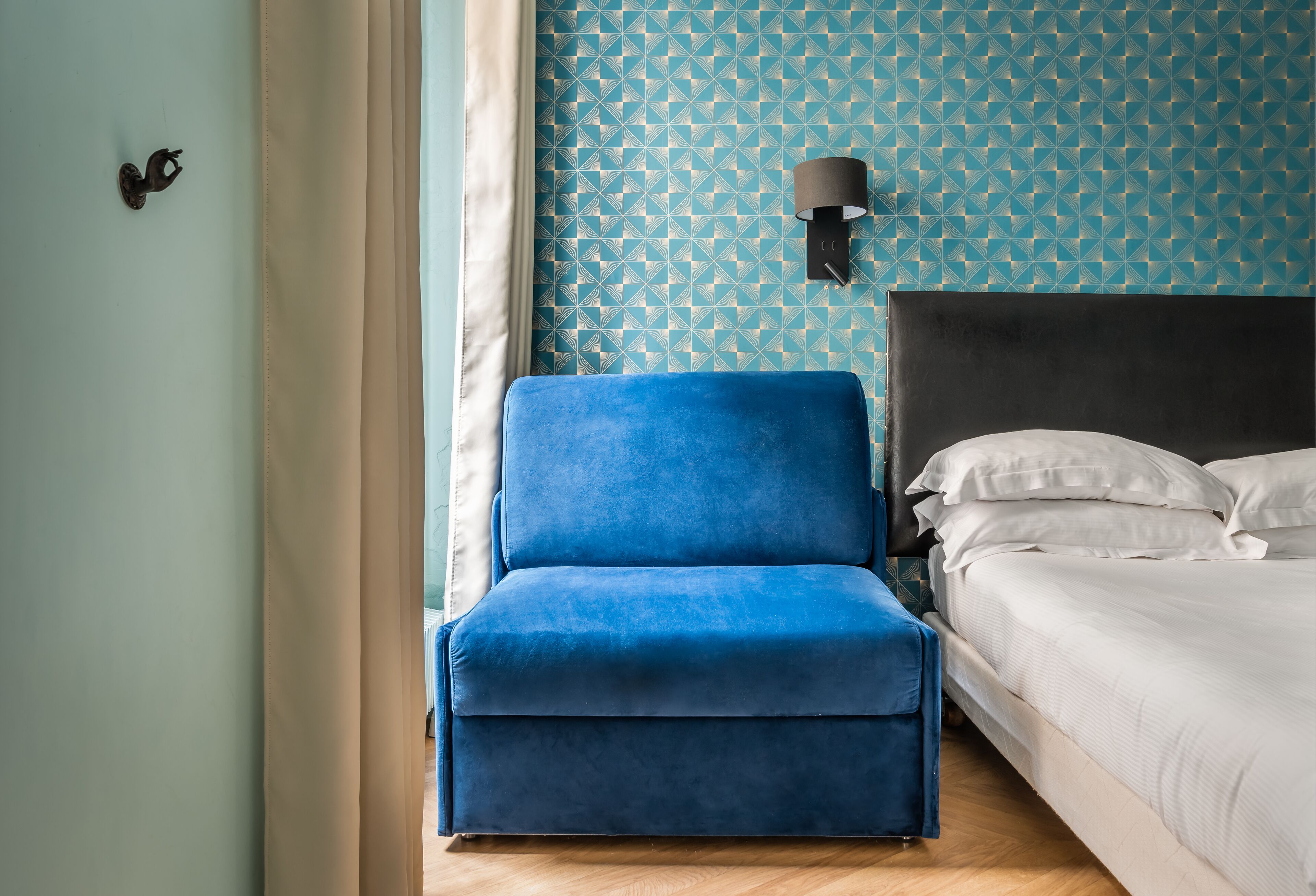 basic triple room | select comfort beds, in-room safe, desk, iron/ironing board