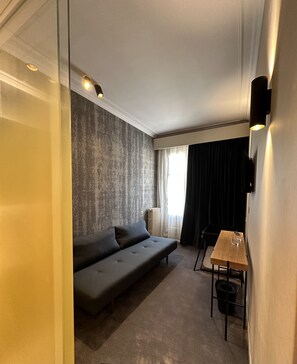 Romantic Suite, 1 Queen Bed with Sofa bed, Terrace | View from room