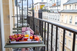 Chambre Grand Lit ou Lits Jumeaux Balcon | Terrasse/Patio