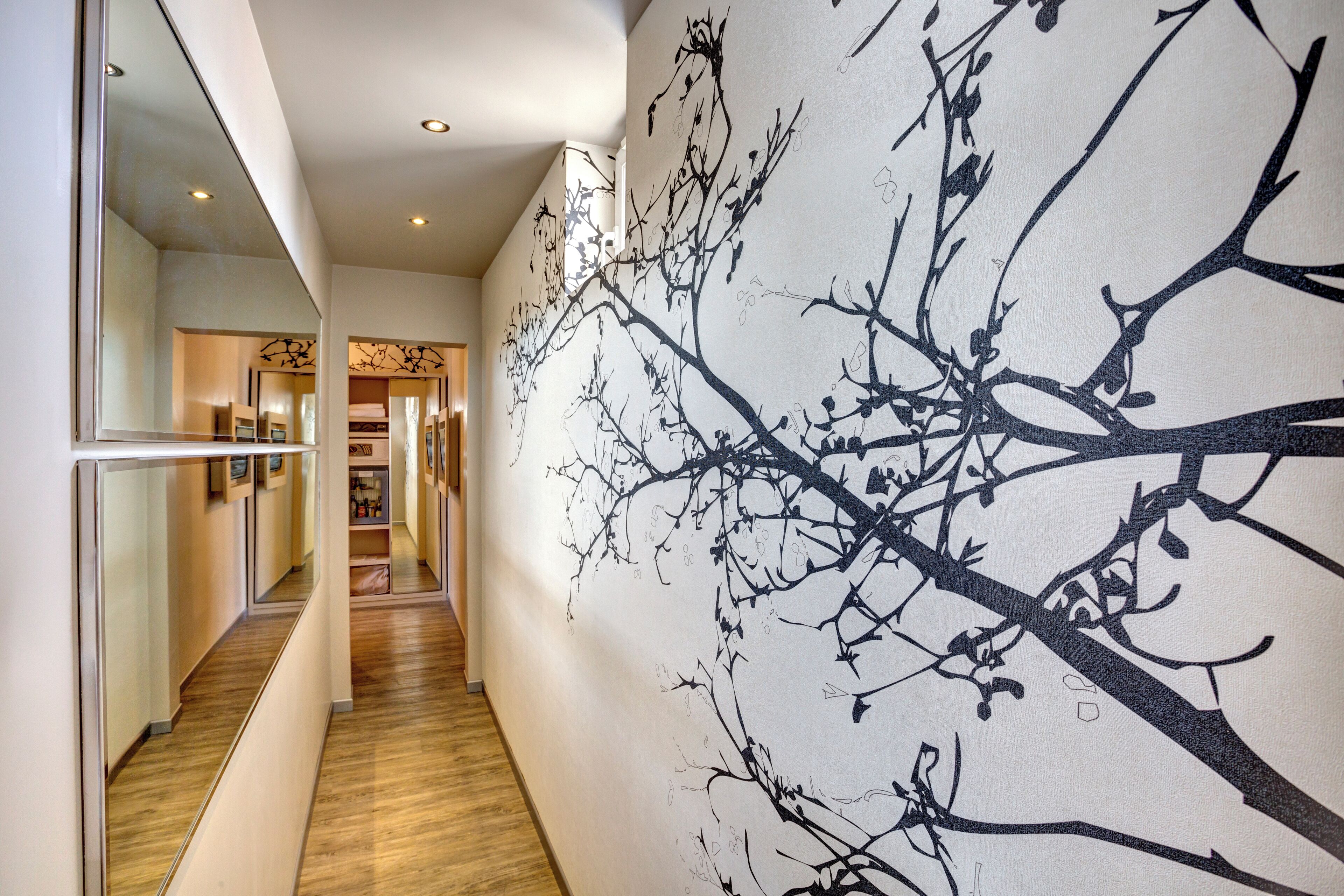 minibar, in-room safe, desk, blackout curtains