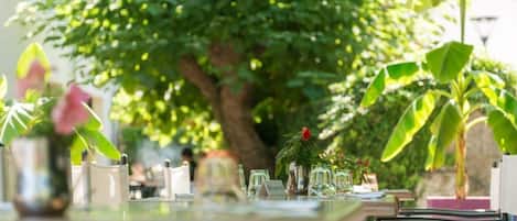 Mittagessen und Abendessen, französische Küche