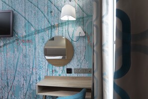 Premium bedding, minibar, in-room safe, desk