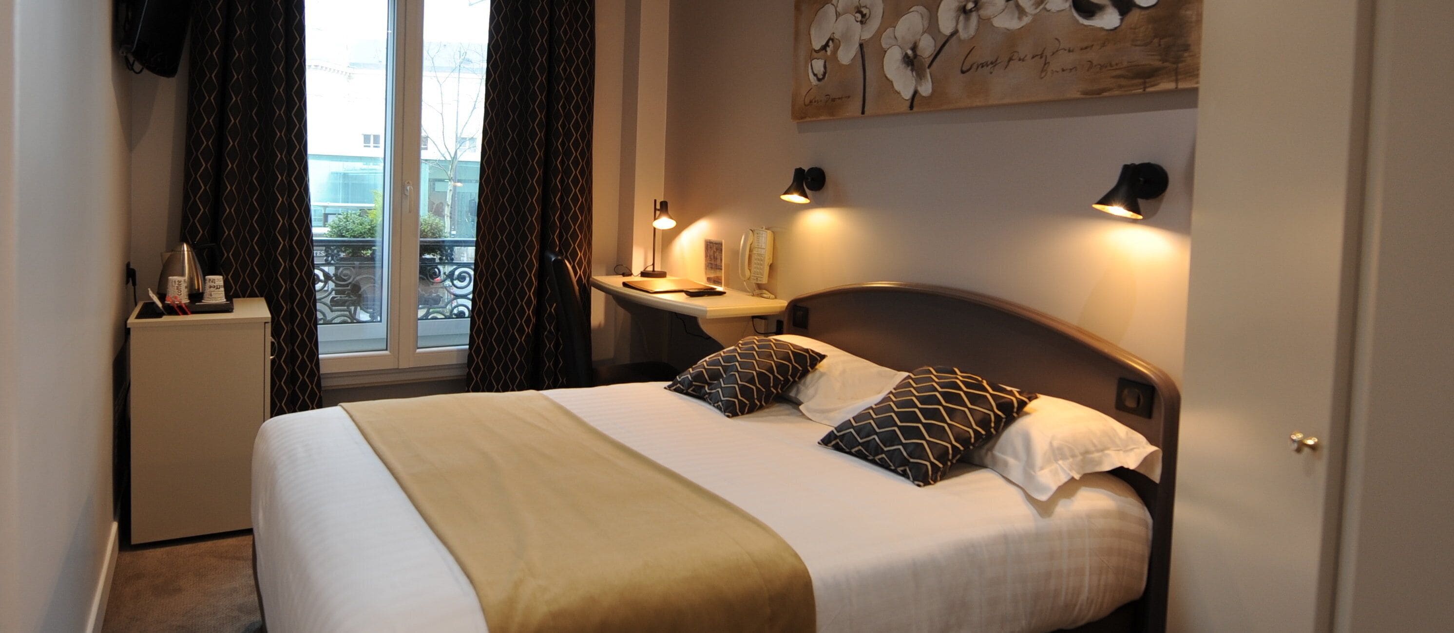 premium bedding, in-room safe, desk, blackout curtains