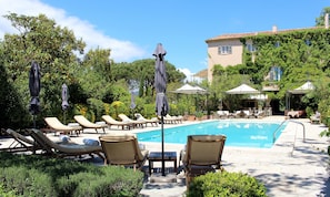 Piscine extérieure