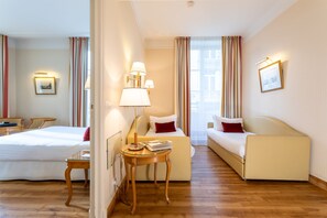Suite | Roba de llit d'alta qualitat, minibar i caixa forta a l'habitació 