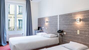 Bureau, Wi-Fi gratuit, draps fournis